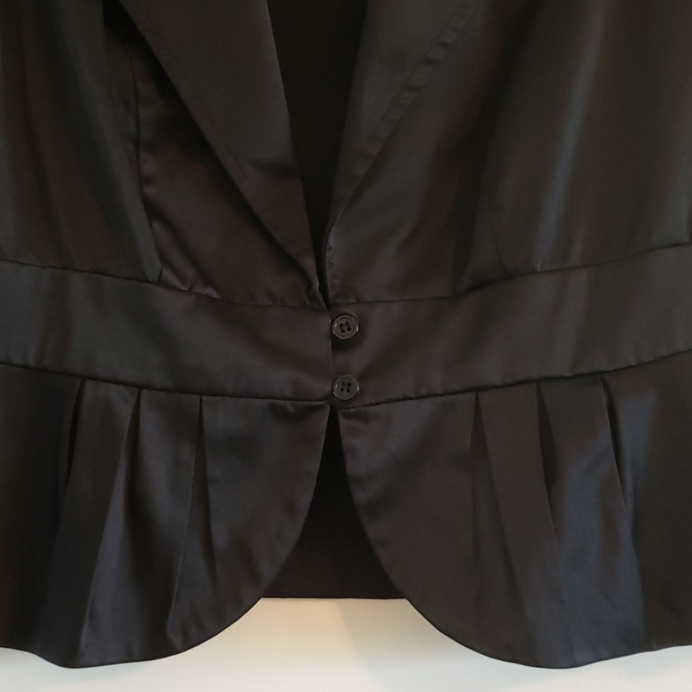 Jacket - Picture 5 of 8